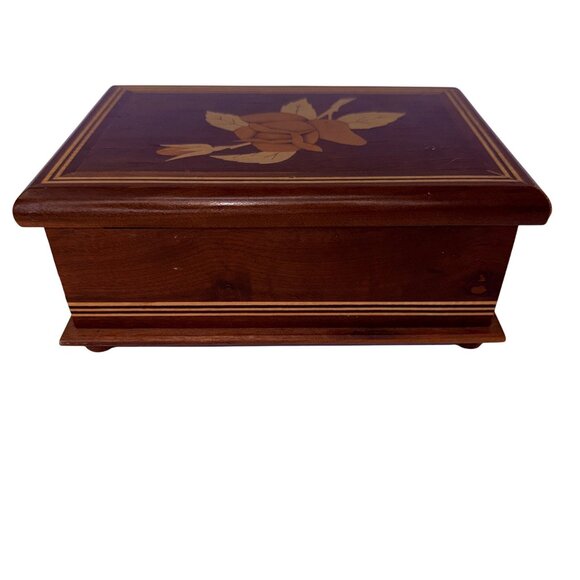 Vintage Wooden Jewelry Box With Faux Inlay Rose Design & Lock Keyhole Rectangula - Picture 7 of 9